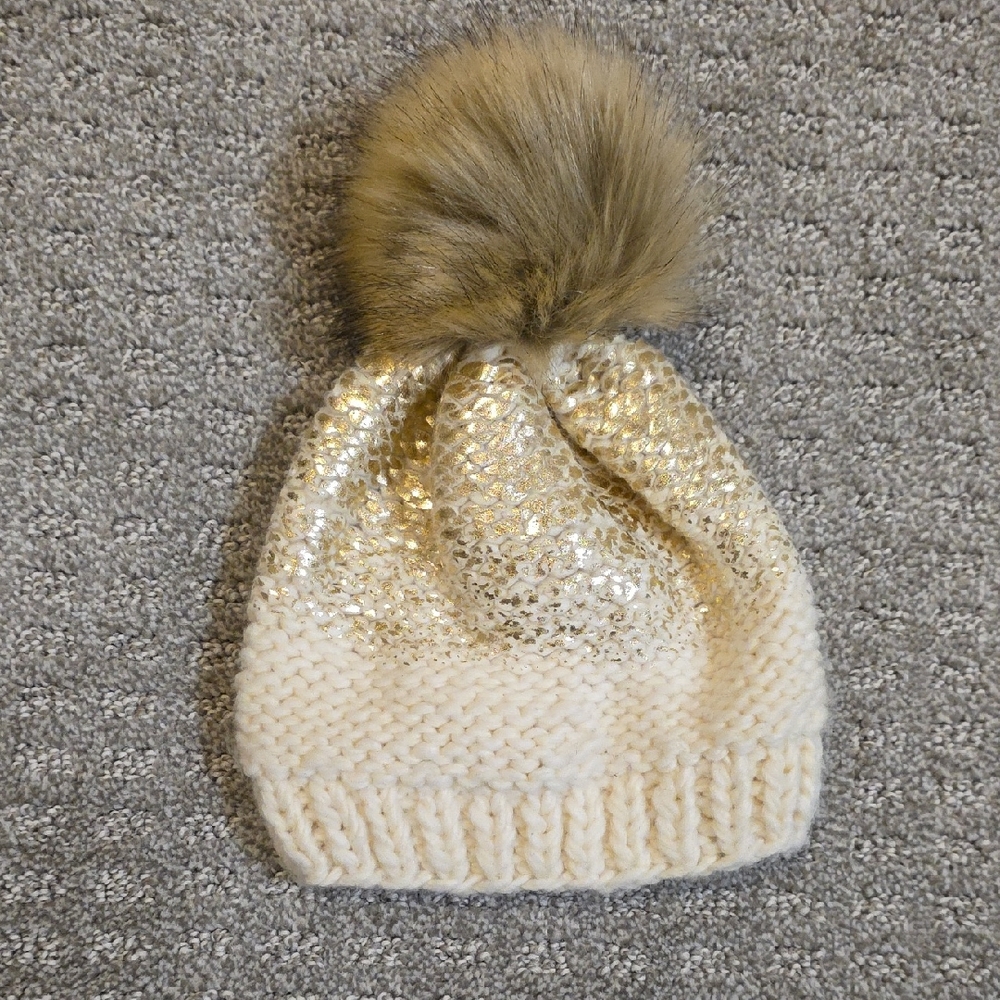 The Blueberry Hill Cozy Knit Beanie with Pom Pom | 6-24M